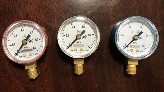 2인치 (50mm) 가스 시험 압력 측정기 0-25MPa 범위 및 가스 시스템에 대한 고정도 인증